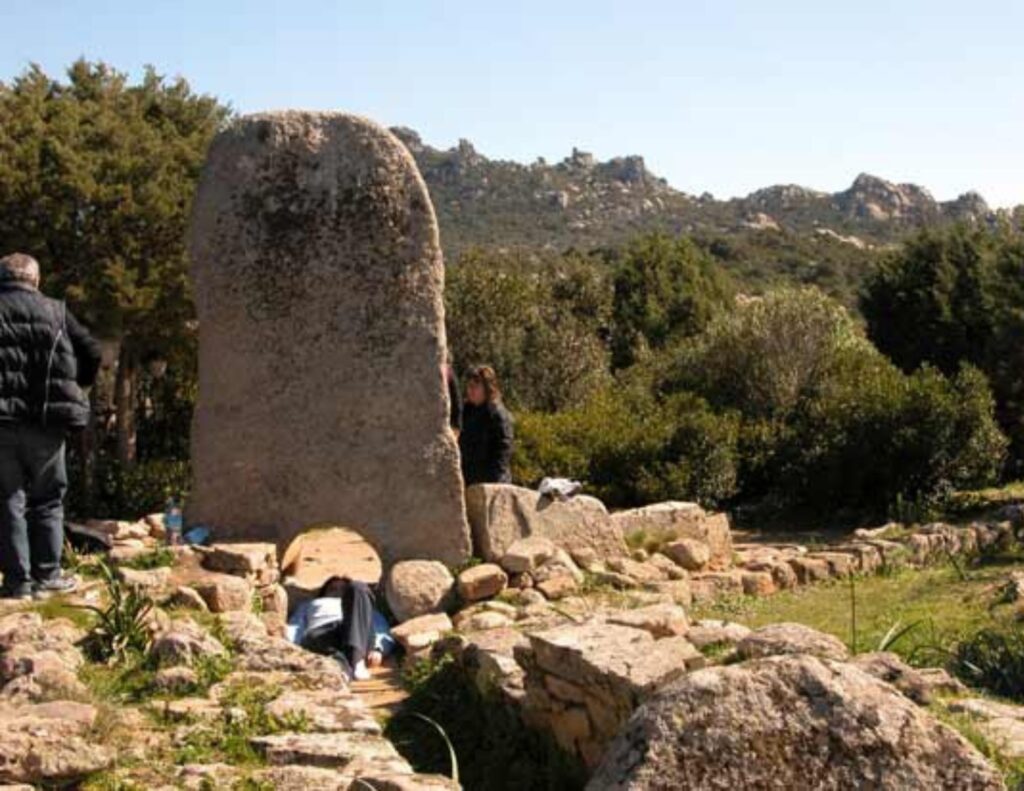 Tomba dei Giganti Li Mizzani