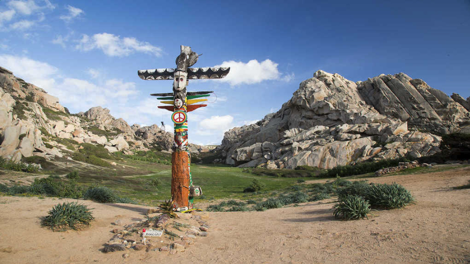 Totem di valle della luna a Santa Teresa Gallura